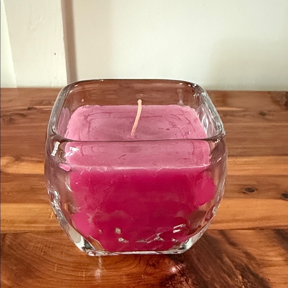 PartyLite Fruity Berry Faceted Glass Jar Candle